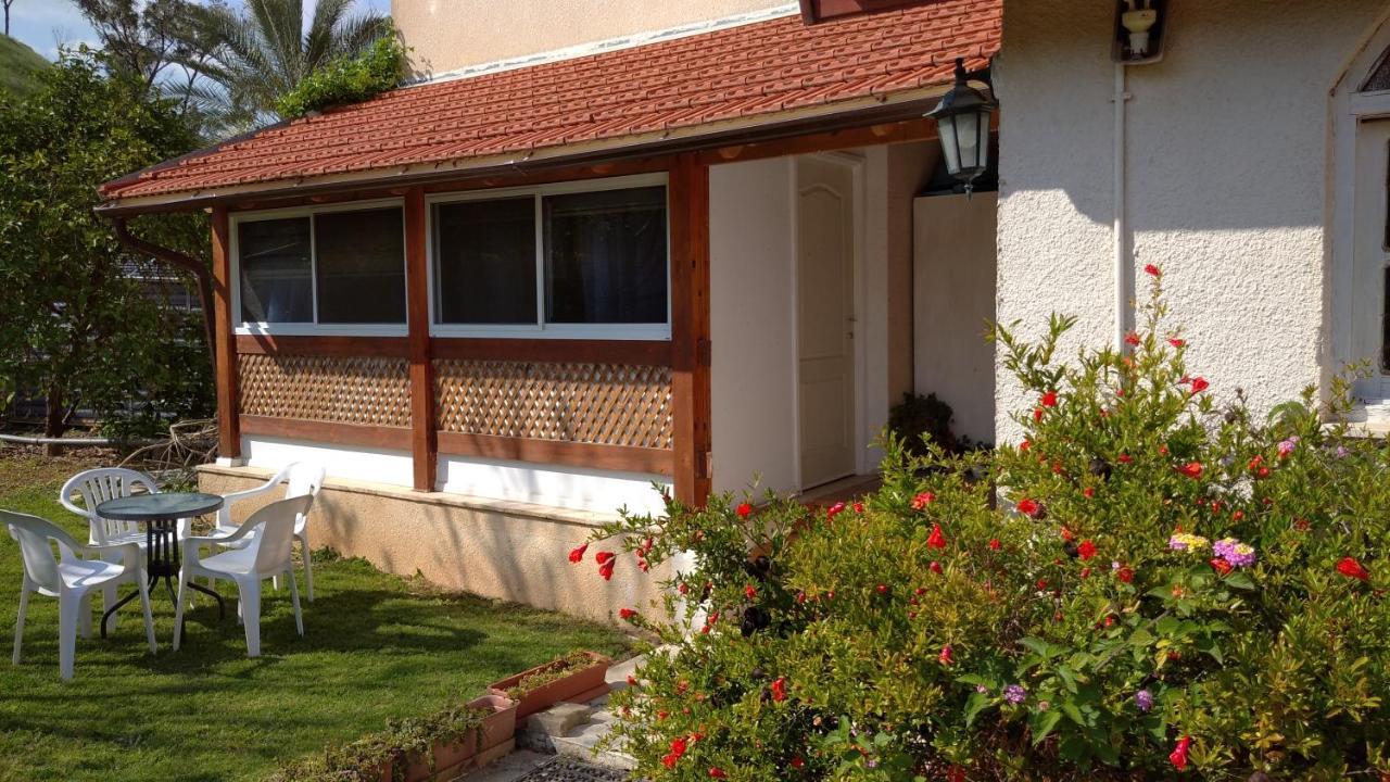 Jordan Valley One Room Apartment Menahemya Экстерьер фото
