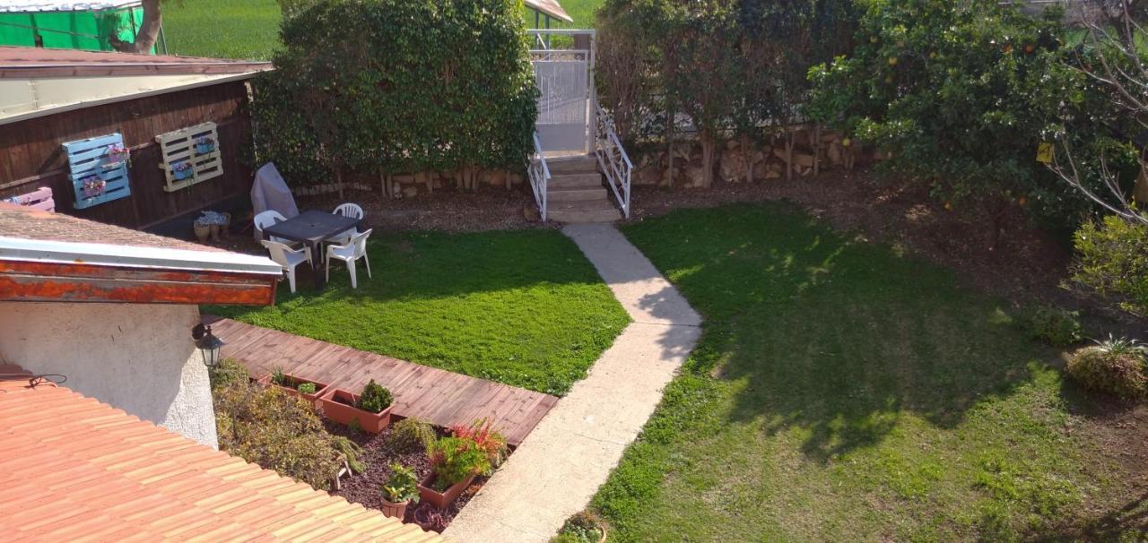 Jordan Valley One Room Apartment Menahemya Экстерьер фото