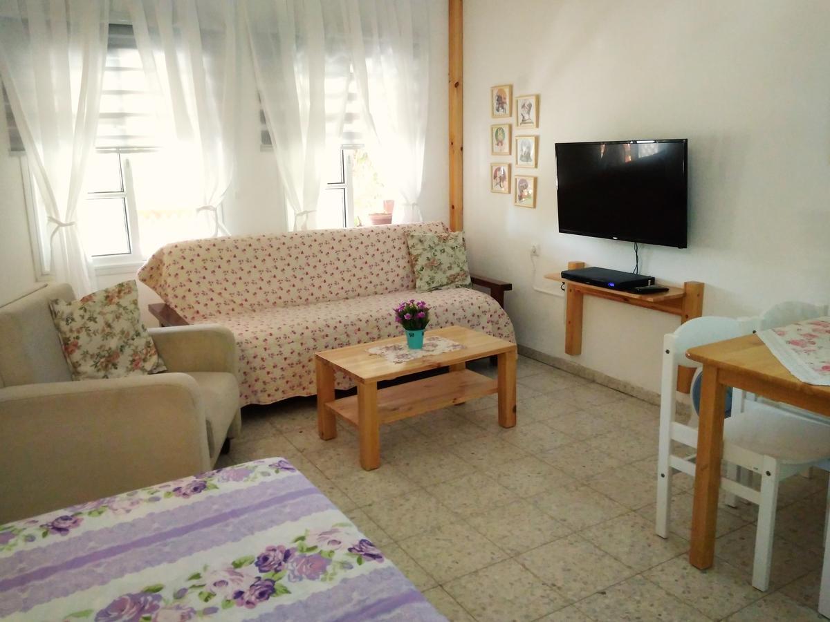 Jordan Valley One Room Apartment Menahemya Экстерьер фото